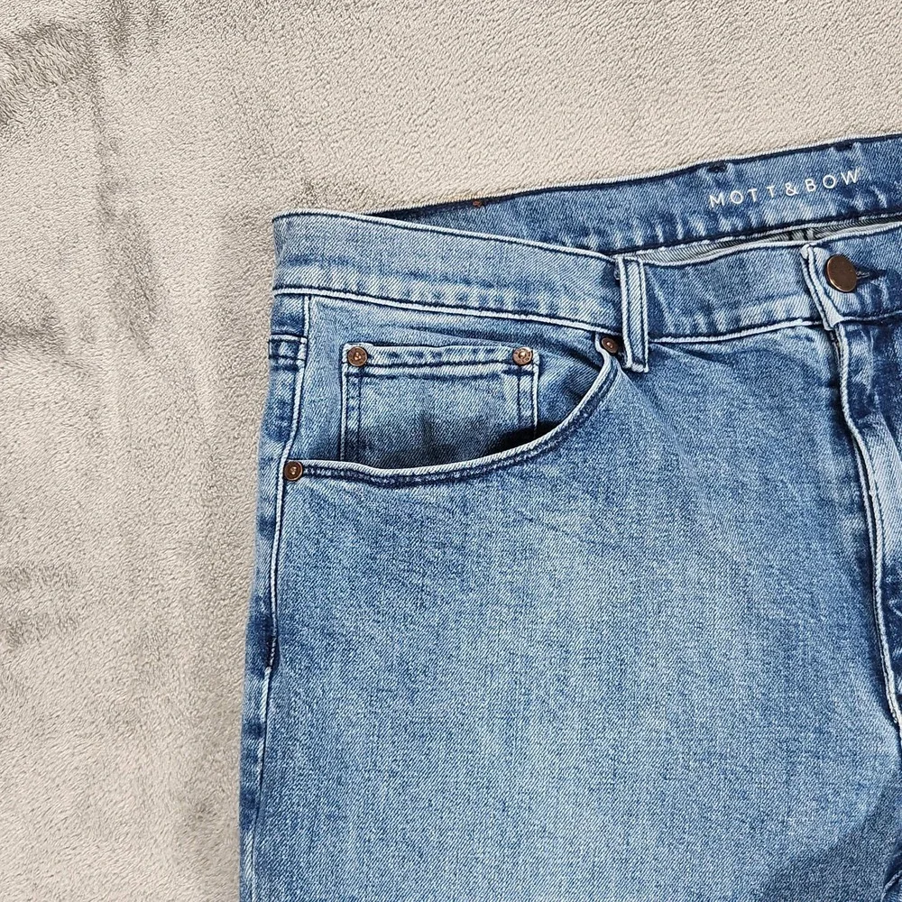 Mott & Bow Warren Slim‎ Straight Jeans Mens 38x32 Blue Stretch Denim Medium Wash